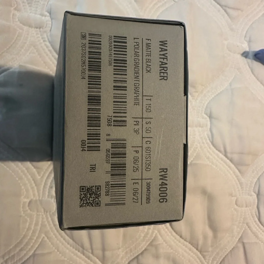 Ray-Ban Wayfarer Gray Box